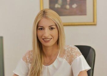 KOVIN: Narodna poslanica Violeta Ocokoljić petkom razgovara sa građanima