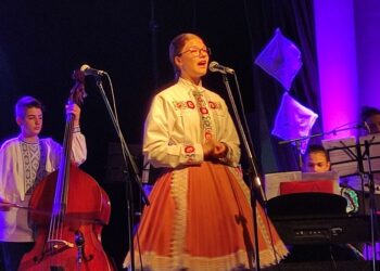 REĐALI SE DRAGULJI, LUCIJA I KATARINA NAJBOLJE: Održan 29. Vojvođanski festival slovačkih narodnih pesama