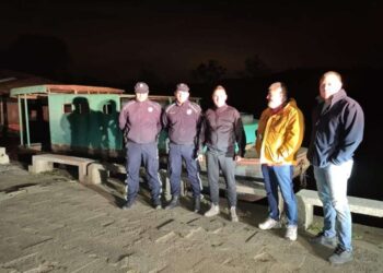 Oluja otkačila brod na Tamišu, ekipa Turističke organizacije Pančevo sprečila da ode u Dunav
