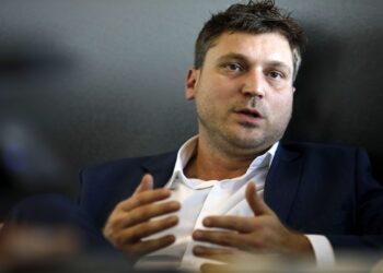 Stevanović: Budimo odgovorni, svi koji primete nepoštovanje mera protiv Covid-19 da prijave slučaj