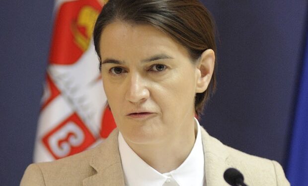 Premijerka Brnabić u Mašinkoj školi i na Keju