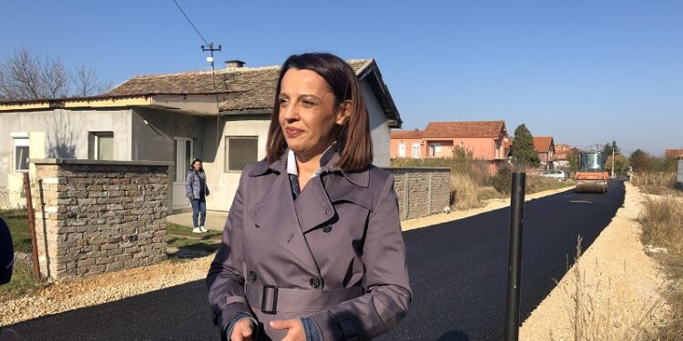 Radovi na asfaltiranju u Pančevu u punom jeku, trenutno se radi u Prespanskoj ulici