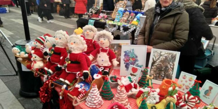 Novogodišnji bazar u Pančevu