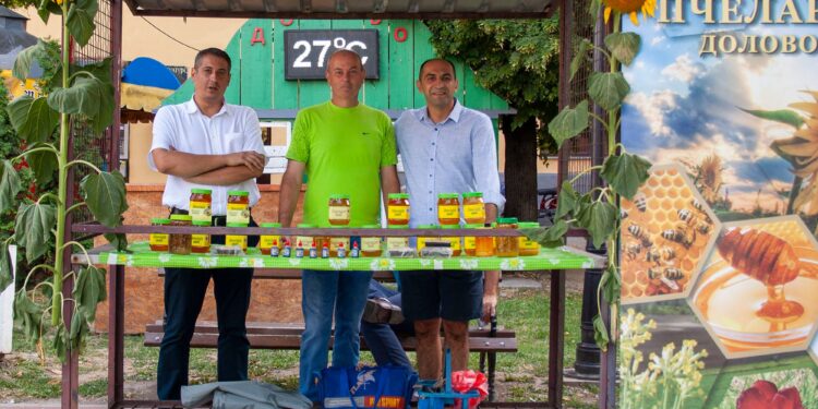 Završeni „Dolovački dani pčelarstva“