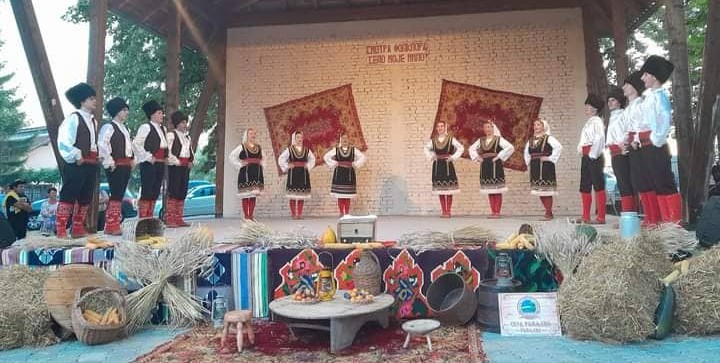KUD „Banatski vez“ iz Dolova na gostovanju u Ražljevu