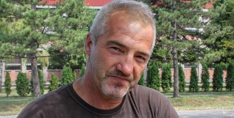 Predsednik MZ Bavanište krvnički prebijen šipkom, završio u bolnici