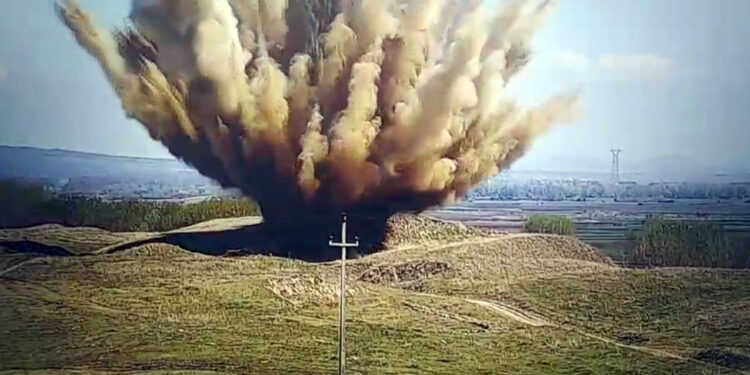 MUP: U Gaju kod Kovina uništena aviobomba, prethodno neutralizovana i uklonjena sa gradilišta u Beogradu (VIDEO)