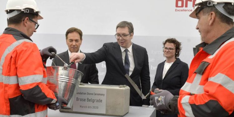 RTS: Nova nemačka fabrika završava se u Pančevu – svaki drugi noviji automobil na svetu ima njihov deo