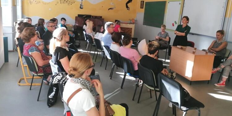 Čajanka u Zmajevoj školi u Pančevu