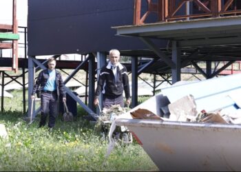 Ribolovci i nautičari čistili deo pančevačkog Keja