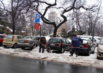 Zbog snega danas neće biti kontrole naplate parkiranja u Pančevu