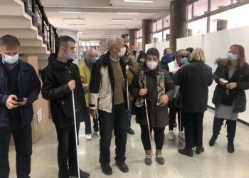 Obeležen Dan belog štapa, u Pančevu se vlast susrela sa slepim i slabovidim licima