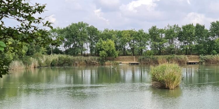 Debeljačka jezera omiljena i ribolovcima i izletnicima