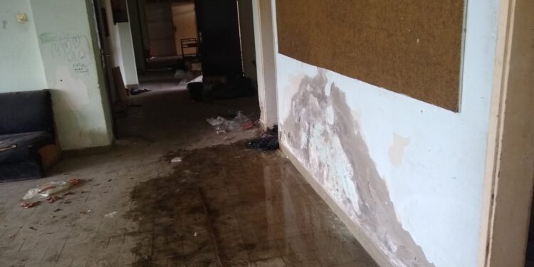 Obijen Izbeglički centar u Pančevu