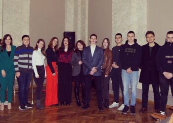 U Pančevu održano takmičenje srednjoškolaca u debatovanju „Pandebata“