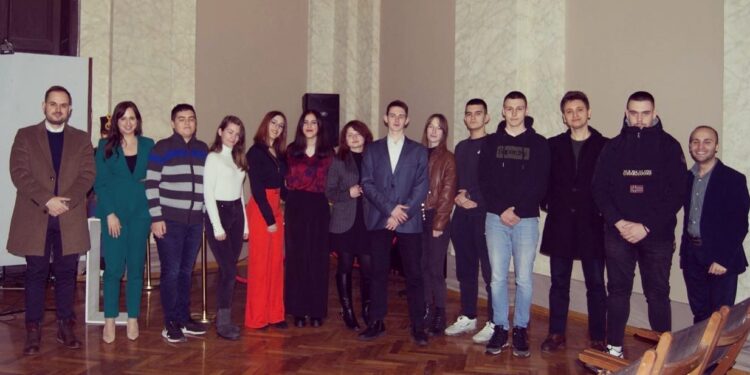 U Pančevu održano takmičenje srednjoškolaca u debatovanju „Pandebata“