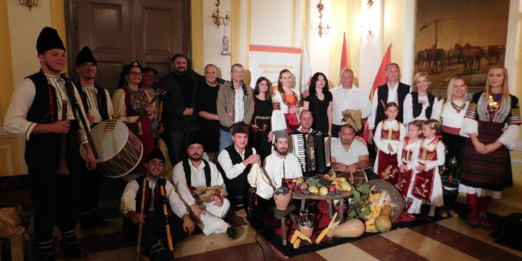 Održani 16. „Susreti gajdaša“ u Kačarevu