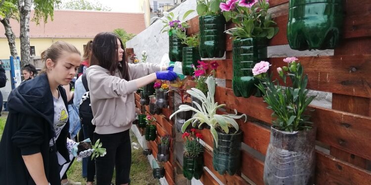Gimnazijalci obeležili 10 godina ekološke sekcije