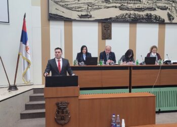Skupština Grada Pančeva usvojila Odluke o regresiranju prevoza studenata i učenika