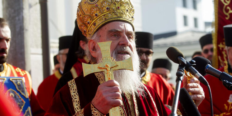 PATRIJARH IRINEJ: Poštujte zabranu kretanja