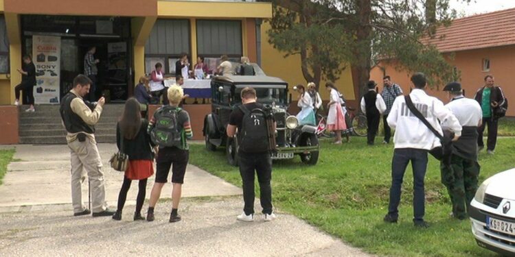 „Foto-safari“ u Ivanovu pomeren za 25. april