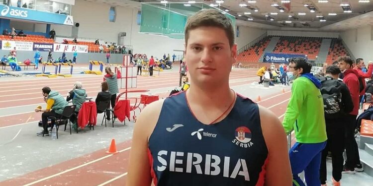 Trostruka pobeda Stefana Jovanova iz Sefkerina u juniorskim kvalifikacijama za Kup Srbije