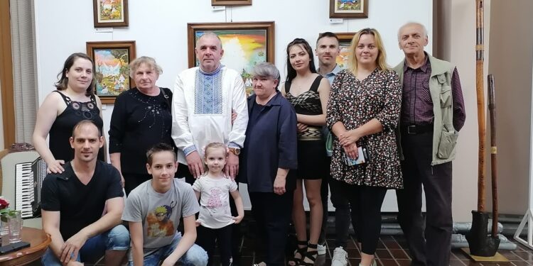 Lavroš obeležio 30 godina rada izložbom u Kovačici