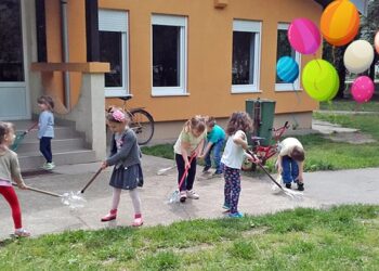 KOVAČICA: Rastimo zdravo – aktivnost i kreativnost