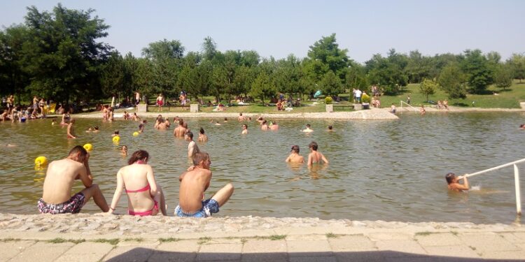 Sezona na jezeru u Kačarevu počeće 1. jula
