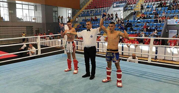 Uroš Janjić vicešampion Balkana u kik boksu