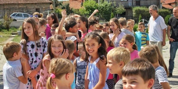 Humanitarna akcija za pomoć deci sa Kosova i Metohije