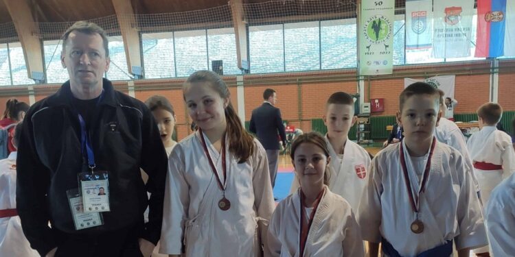 Medalje za karatiste KK Kovačica i KK Pančevo