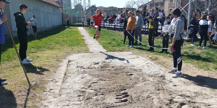 Opštinsko takmičenje u atletici u Kovinu