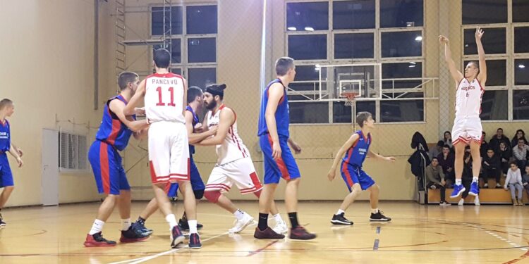 Košarka u Hali sportova