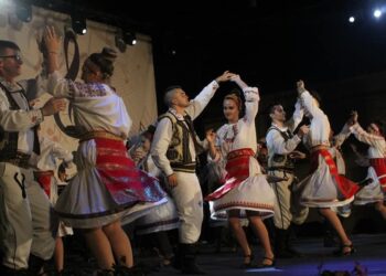 Nagrade za KUD-ove iz Dolova na Festivalu u Banatskom Novom Selu
