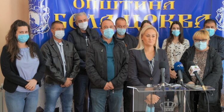 BELA CRKVA: Najjači odbor napustio LSV, u SNS vide najiskrenijeg partnera