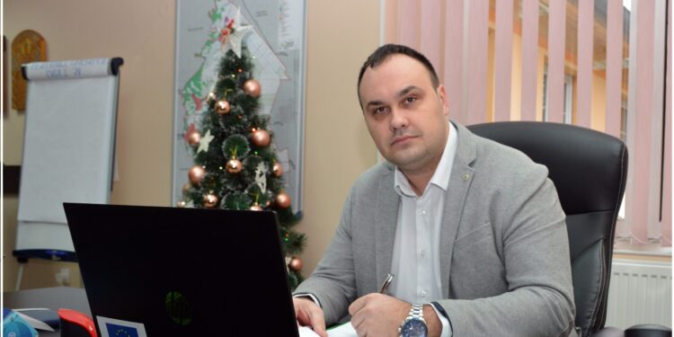 Predsednik Opštine Opovo čestitao novogodišnje i božićne praznike