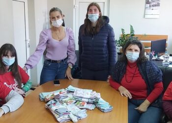 Završen kurs šivenja za mlade sa intelektualnim teškoćama, proizvodi poklonjeni Sigurnoj kući i porodilištu