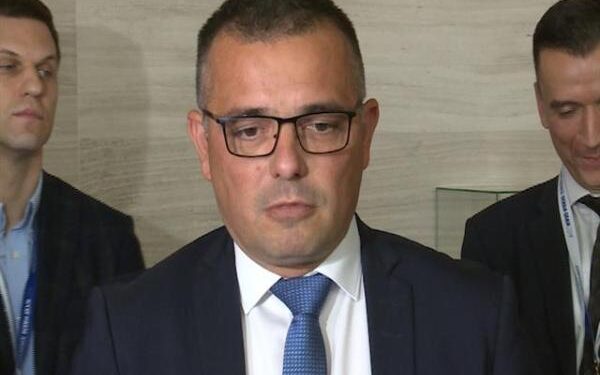 Ministar Nedimović posle posete Padini, Debeljači i Uzdinu: 3 miliona evra za poljoprivrednike