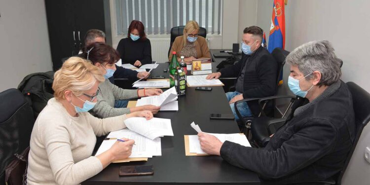 Veće Opštine Opovo verifikovalo bitne zaključke i rešenja