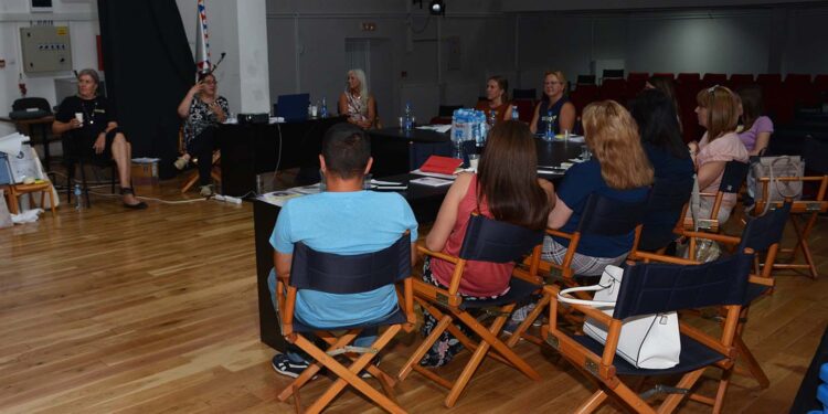 Dvodnevni seminar u Opovu o radu sa žrtvama nasilja