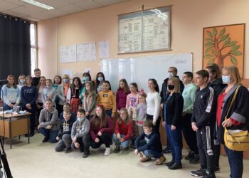 Čas mađarskog i slovačkog jezika u pančevačkoj školi „Bratstvo jedinstvo“