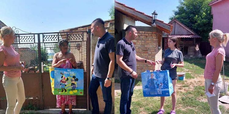 Opštinska uprava Opovo: Paketi za novorođene bebe