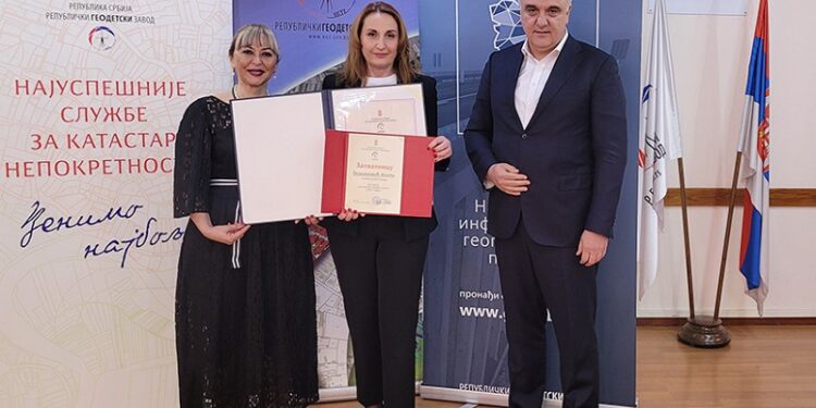 Služba za katastar nepokretnosti u Pančevu proglašena najuspešnijom u 2021. godini