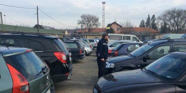 Bez kontrole naplate parkiranja tokom praznika u Pančevu