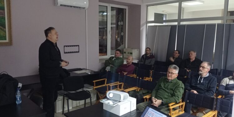 Održano još jedno predavanje pčelarima u Opovu