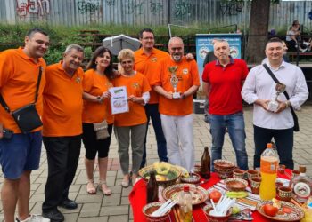 Novosađani napravili najbolju šopsku salatu u Pančevu