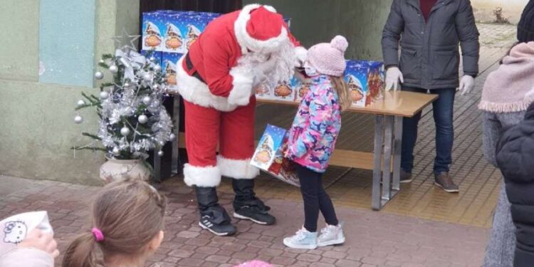 MZ Omoljica uručiće paketiće deci 22. decembra