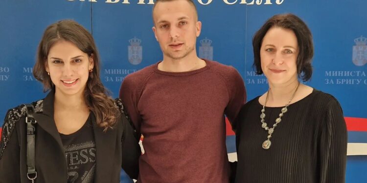 Kovačica: Potpisana još dva ugovora za kupovinu kuće sa okućnicom