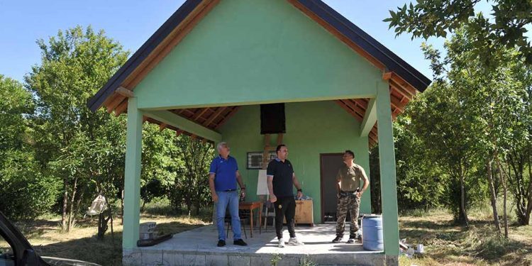 U toku radovi na lovačkoj kući u Opovu